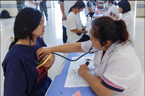 公务员体检梅毒治愈后到底能不能通过体检？